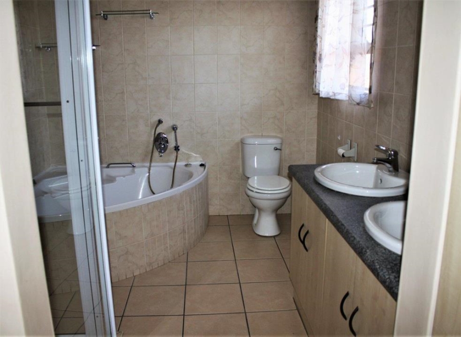 3 Bedroom Property for Sale in Hillcrest Northern Cape